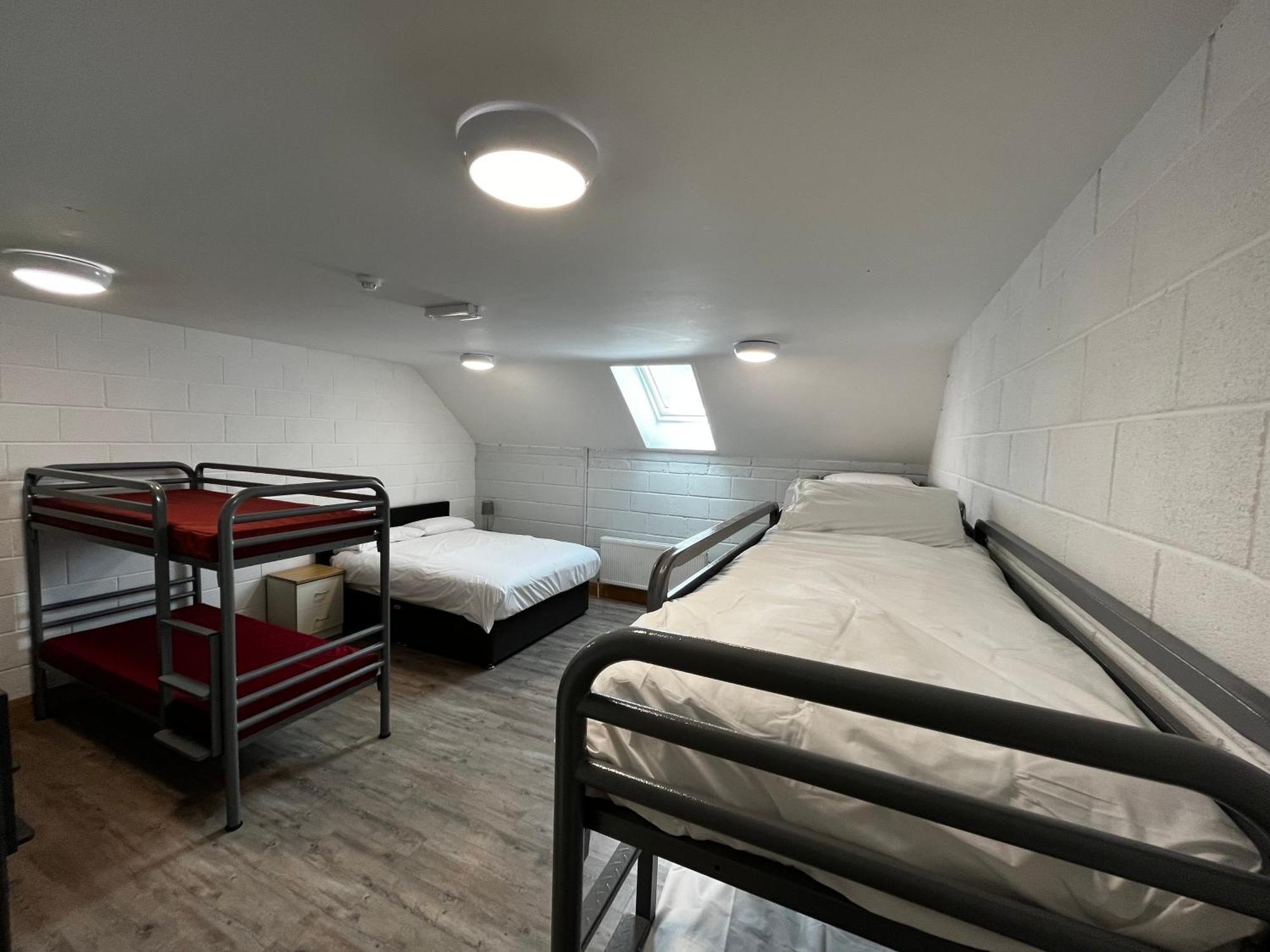 Achill Surf Centre Hostel Bellanasally